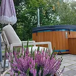 Przystanek Klimczok -przytulny Dom Na Wylacznosc Z Balia I Pieknym Widokiem Na Gory Villa