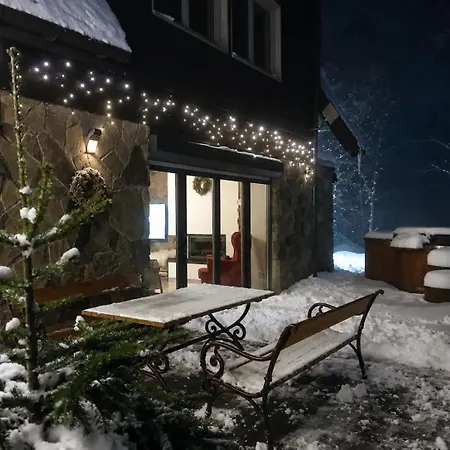 Villa Przystanek Klimczok -przytulny Dom Na Wylacznosc Z Balia I Pieknym Widokiem Na Gory Szczyrk